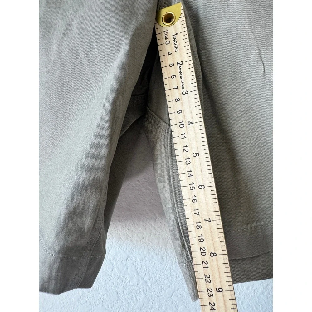 Duluth Trading Co Mens 38 Flex Ballroom Khakis Relaxed‎ Fit Shorts Khaki Tan